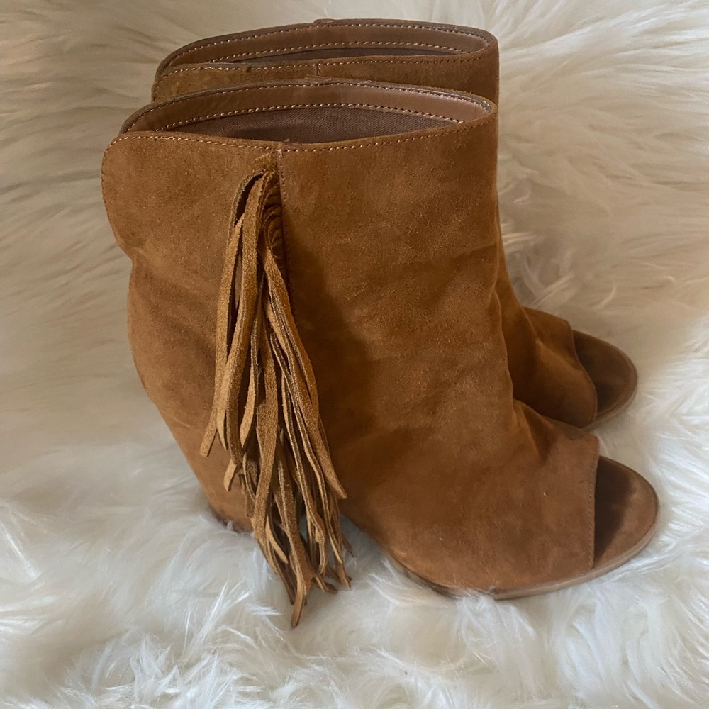 Dolce Vita Fringe Booties!